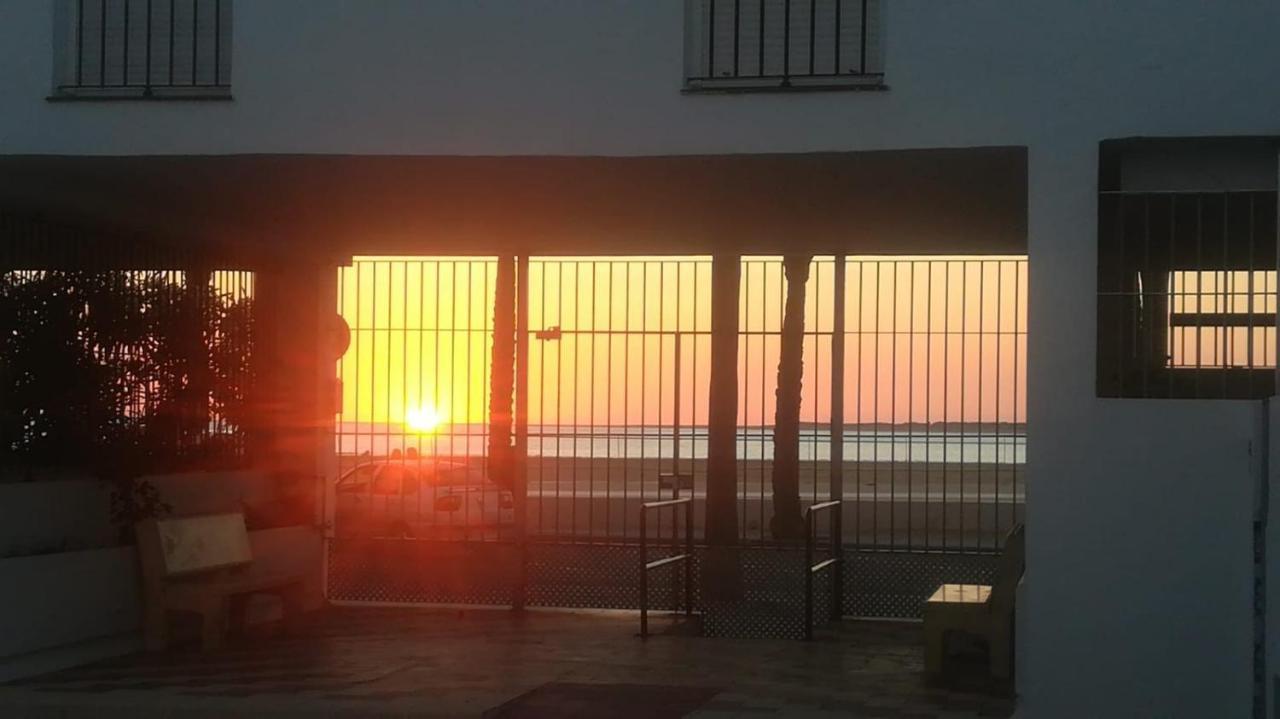 Duplex 4, Primera Linea De Playa Санлукар-де-Баррамеда Экстерьер фото
